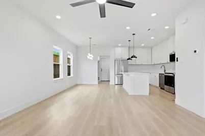 2501 Merlin Street, Dallas, TX 75215 - Photo 5