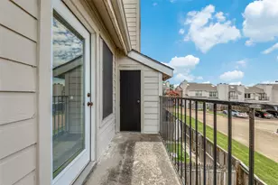 3635 Garden Brook Dr, Farmers Branch, TX 75234 - Photo 11