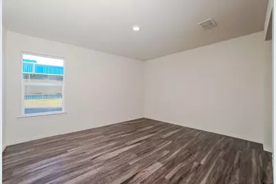 700 E Pecan Avenue, Waco, TX 76704 - Photo 9