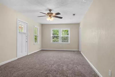 5441 Thomas Lane, River Oaks, TX 76114 - Photo 11