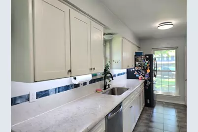 1929 Vista Oaks Drive, Carrollton, TX 75007 - Photo 11