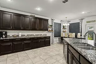10224 Wild Berry Dr, Fort Worth, TX 76131 - Photo 17