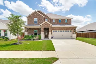 10625 Brookshire Rd, Fort Worth, TX 76126 - Photo 1