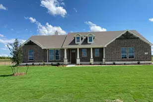 720 Co Rd 200, Valley View, TX 76272 - Photo 1