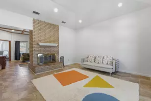 3202 Luallen Dr, Carrollton, TX 75007 - Photo 5