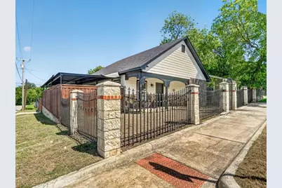3026 N Hampton Street, Fort Worth, TX 76106 - Photo 3