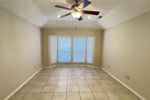 6119 Kingswood Dr, Arlington, TX 76001 - Photo 15