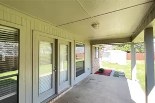 6119 Kingswood Dr, Arlington, TX 76001 - Photo 29