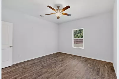 5838 Humbert Avenue, Fort Worth, TX 76107 - Photo 15