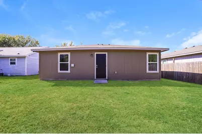 823 Dawson Street, Waco, TX 76704 - Photo 9