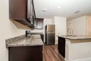823 Dawson St, Waco, TX 76704 - Photo 3
