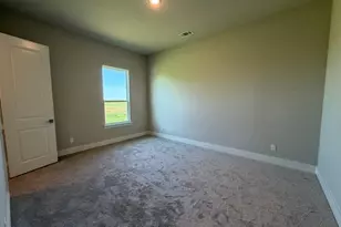 2313 Quartz St, Krum, TX 76249 - Photo 9