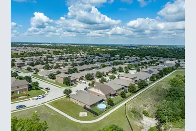 597 Creekview Drive, Azle, TX 76020 - Photo 7