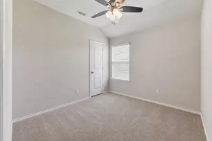 597 Creekview Dr, Azle, TX 76020 - Photo 19