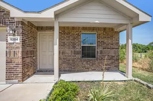 8204 High Garden St, Fort Worth, TX 76123 - Photo 3