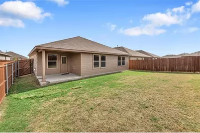 708 Basteen Lane, Justin, TX 76247 - Photo 17