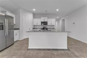 708 Basteen Ln, Justin, TX 76247 - Photo 3