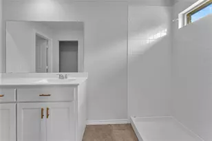 708 Basteen Ln, Justin, TX 76247 - Photo 13