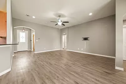 3201 White Horse Drive, Granbury, TX 76049 - Photo 9