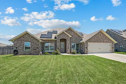 3201 White Horse Drive, Granbury, TX 76049 - Photo 1