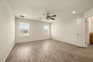 3201 White Horse Dr, Granbury, TX 76049 - Photo 17