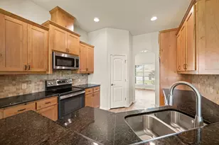 3201 White Horse Dr, Granbury, TX 76049 - Photo 11