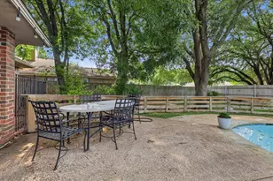 1500 Pickwick Ln, Denton, TX 76209 - Photo 31