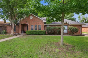1500 Pickwick Ln, Denton, TX 76209 - Photo 5
