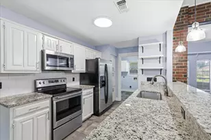 1500 Pickwick Ln, Denton, TX 76209 - Photo 17