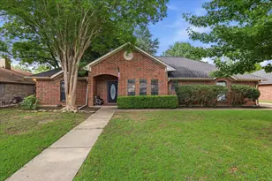 1500 Pickwick Ln, Denton, TX 76209 - Photo 3