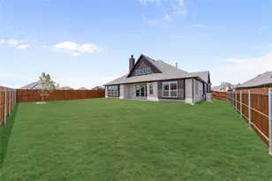 1033 Emerald Trce Dr, Justin, TX 76247 - Photo 29