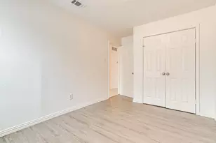 716 S Perkins St, Fort Worth, TX 76103 - Photo 7
