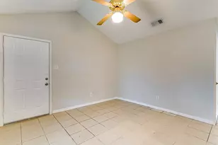 716 S Perkins St, Fort Worth, TX 76103 - Photo 13