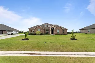 8130 Honeywell Ave, Greenville, TX 75402 - Photo 3