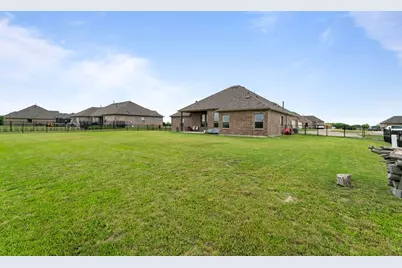 8130 Honeywell Avenue, Greenville, TX 75402 - Photo 35