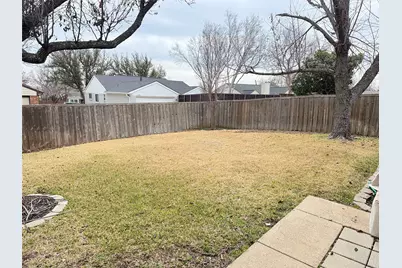 250 Barclay Avenue, Coppell, TX 75019 - Photo 5