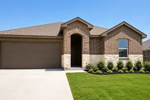 1140 Belhaven St, Granbury, TX 76048 - Photo 1