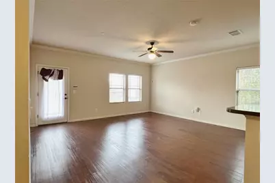 420 W Franklin Street #10, Waxahachie, TX 75165 - Photo 3