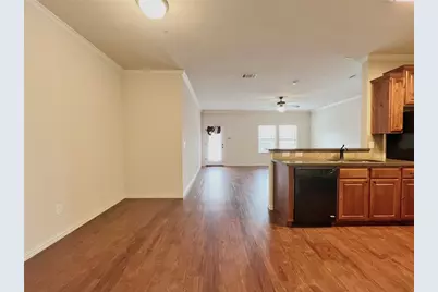 420 W Franklin Street #10, Waxahachie, TX 75165 - Photo 5