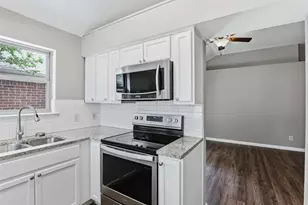1729 Woodhall Way, Fort Worth, TX 76134 - Photo 9