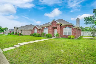 2068 Pecan Creek Drive, Mesquite, TX 75181 - Photo 3