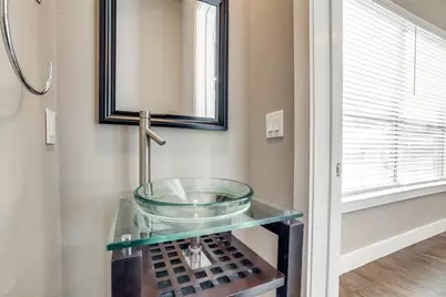 4618 Cedar Springs Road #A, Dallas, TX 75219 - Photo 11
