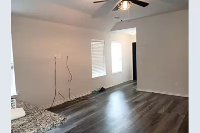 3620 Judges, Ennis, TX 75119 - Photo 5