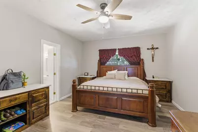 401 W Mesquite Street, Gunter, TX 75058 - Photo 19