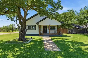 401 W Mesquite St, Gunter, TX 75058 - Photo 1
