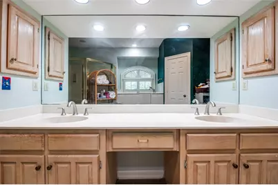 4711 N O Connor Road, Irving, TX 75062 - Photo 9
