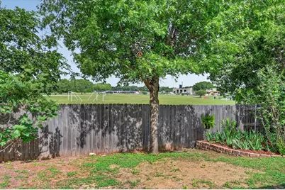 237 Shadow Grass Avenue, Fort Worth, TX 76120 - Photo 33