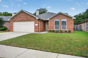 237 Shadow Grass Ave, Fort Worth, TX 76120 - Photo 1