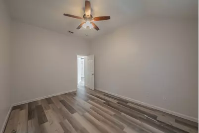 2711 Canterbury Street, Euless, TX 76039 - Photo 23