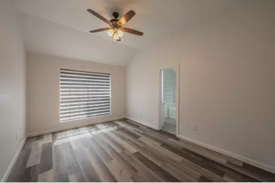 2711 Canterbury Street, Euless, TX 76039 - Photo 21